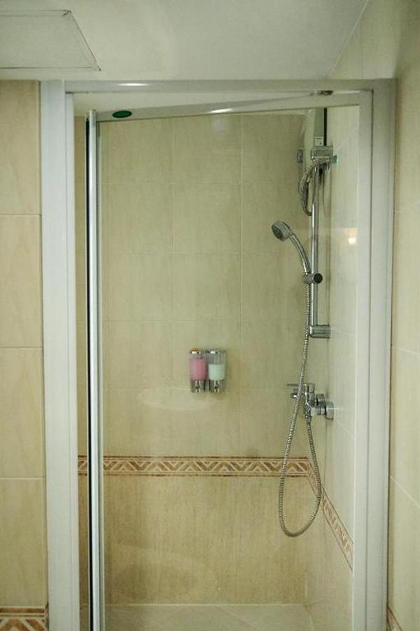 Bellevue Boutique Bangkok Apartment Bagian luar foto